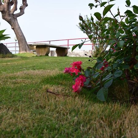 Seahome Riposto Bagian luar foto